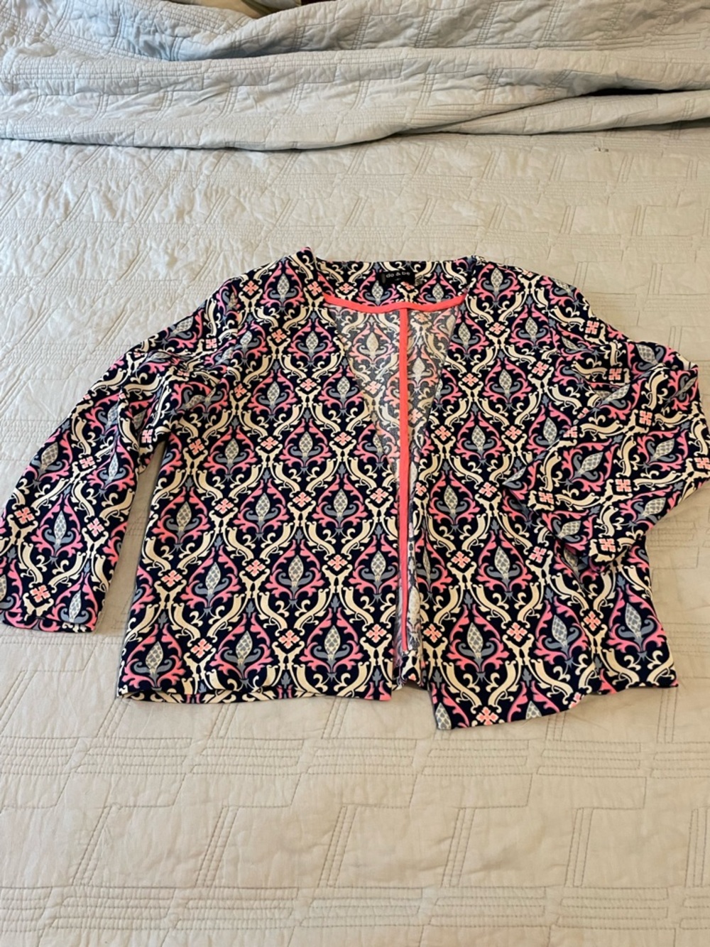 Preppy Patterned Open-Front Women’s Top in Navy, Neon Pink & Cream